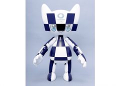 Tokyo 2020 kabala-robot  Miraitowa / Someity