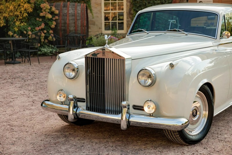 A Ringbrothers Rolls-Royce Silver Cloud II egy 640 LE LT4 V8-assal (197)