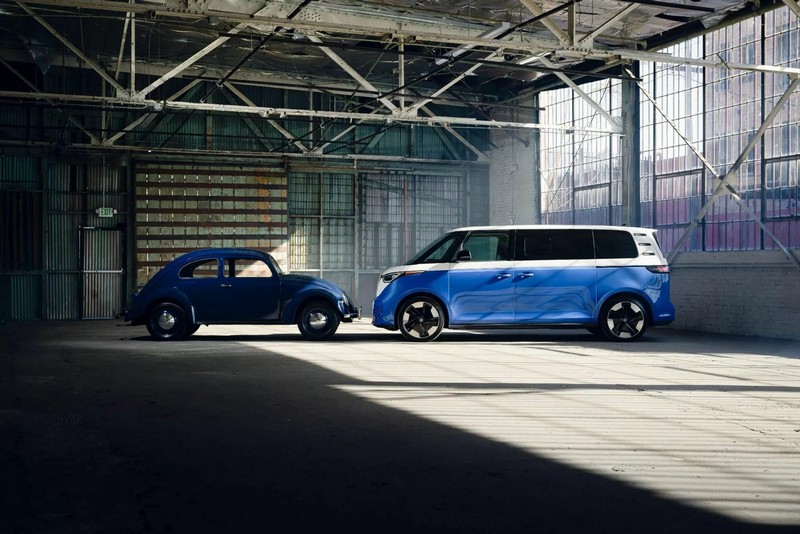 A VW fényképes utazással ünnepli, hogy 75 éve van jelen Amerikában VW-Beetle-and-ID.-Buzz-3-2048x1366