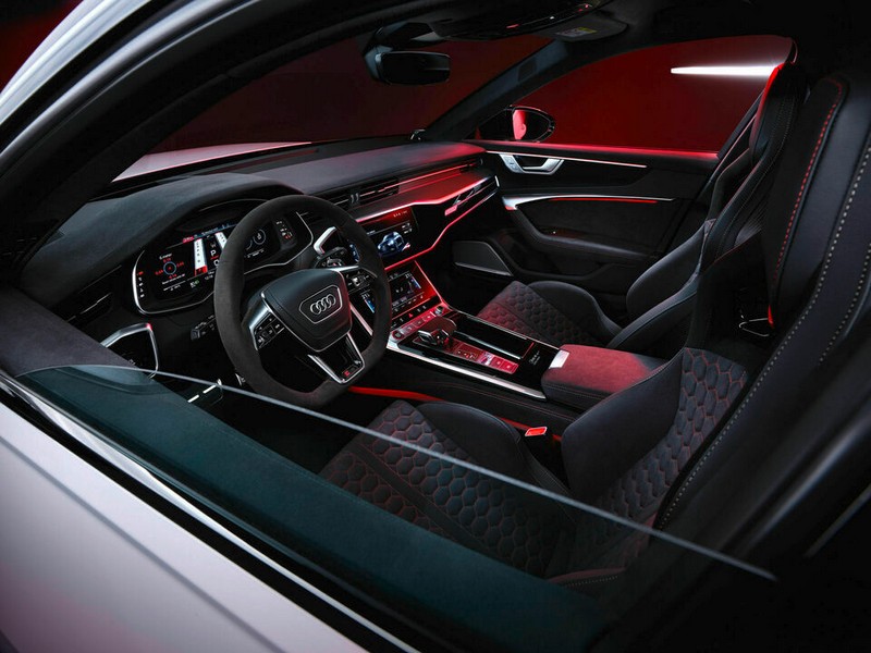 Audi RS 6 Avant GT1 (39)