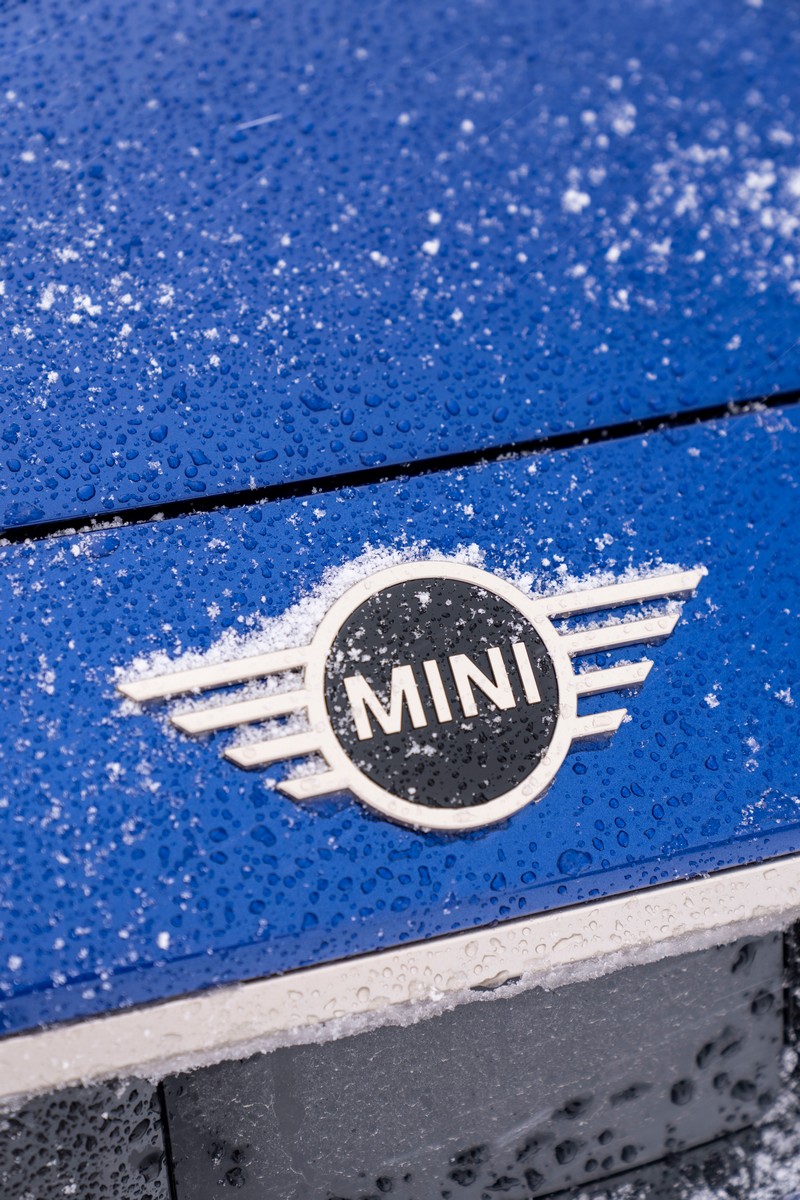 Az új MINI Cooper SE évszakokon átívelő vezetési élménye (44)