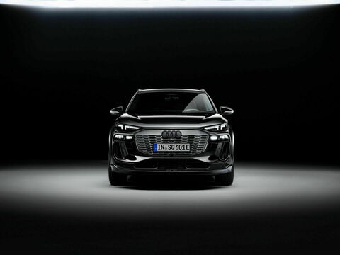 Audi Q6 e-tron (6)
