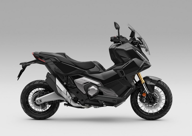 25YM Honda X-ADV